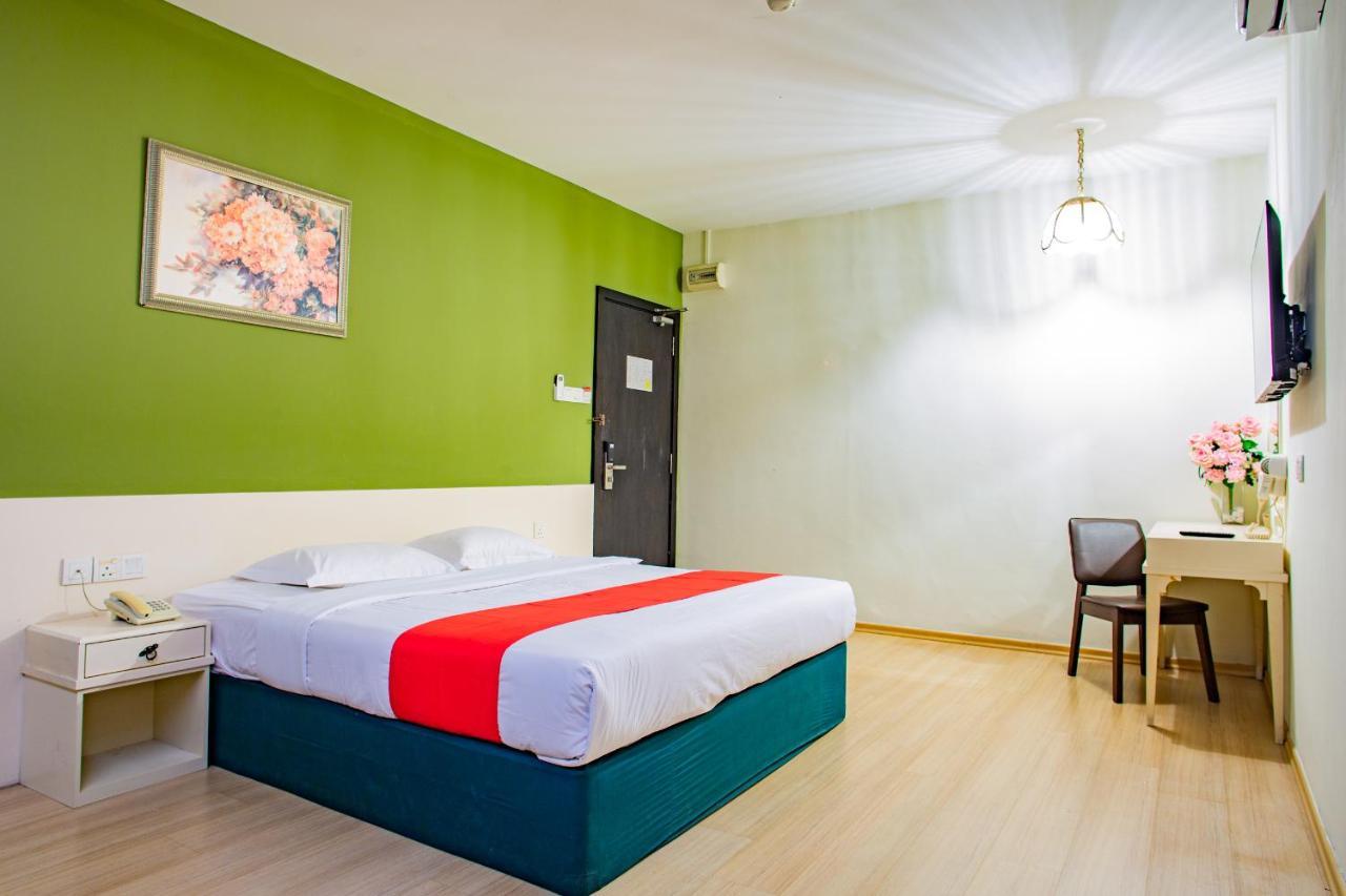 Hotel 101 Permas Jaya Johor Bahru Luaran gambar