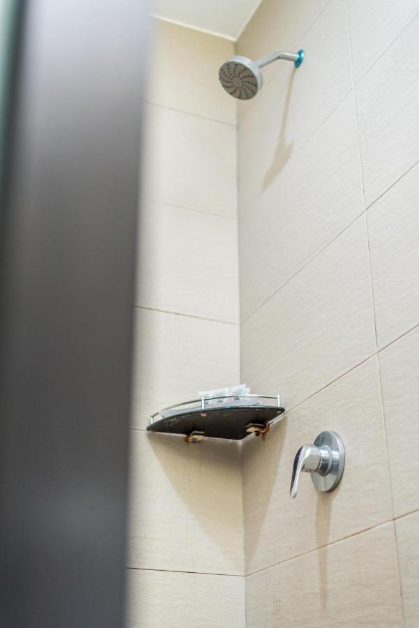 Hotel 101 Permas Jaya Johor Bahru Luaran gambar