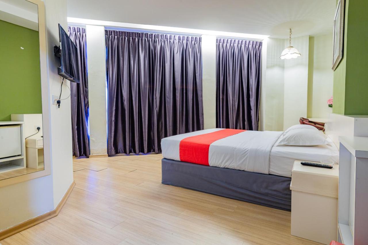 Hotel 101 Permas Jaya Johor Bahru Luaran gambar