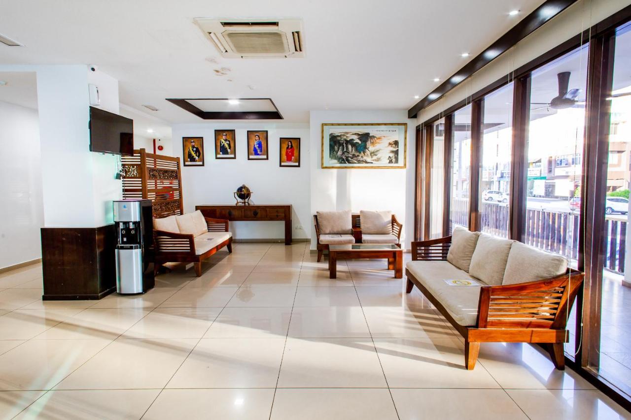 Hotel 101 Permas Jaya Johor Bahru Luaran gambar